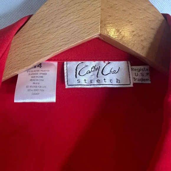 Kathy Che Stretch‎ Power Red 1/2 Sleeve Tab Button Front Blouse Sz 14 - Picture 7 of 9